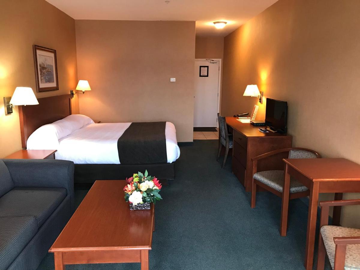 Beach Gardens Resort And Marina Powell River Εξωτερικό φωτογραφία