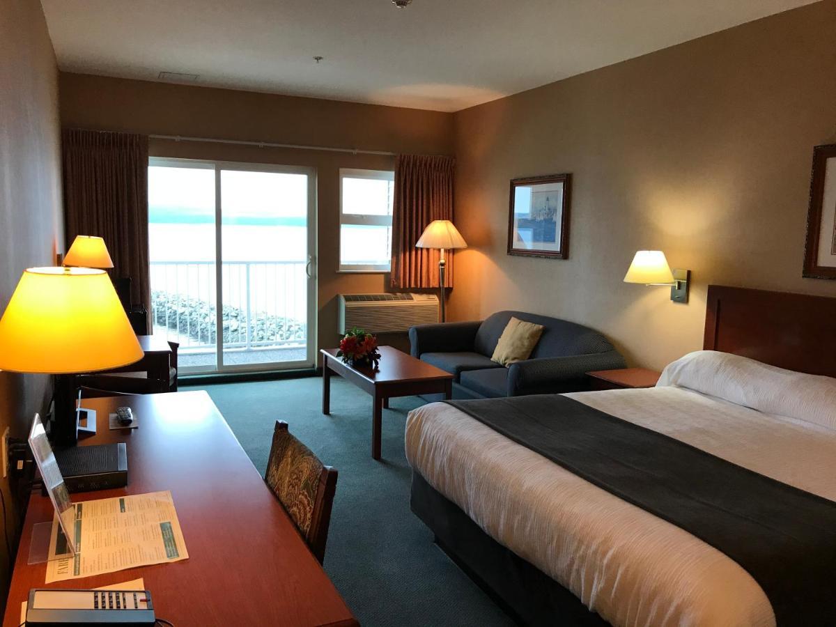 Beach Gardens Resort And Marina Powell River Εξωτερικό φωτογραφία